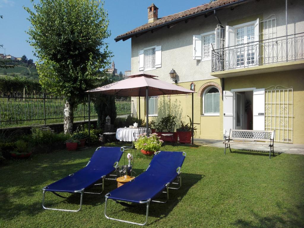 Casa Badinot Guest House Diano d'Alba Luaran gambar