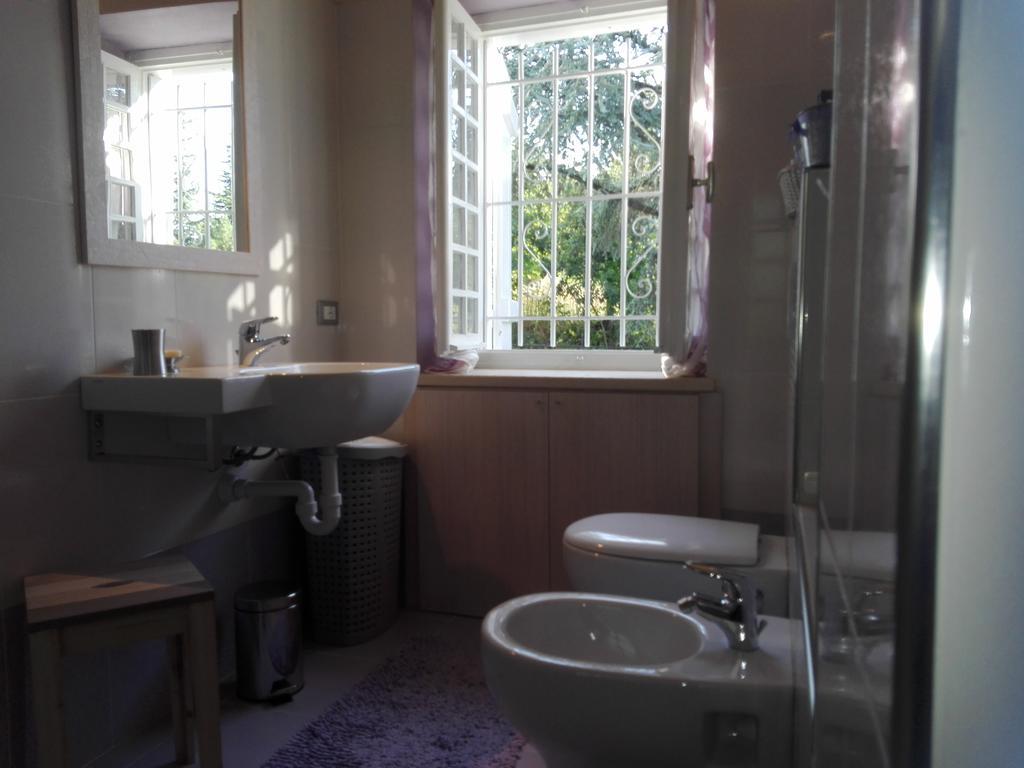 Casa Badinot Guest House Diano d'Alba Luaran gambar